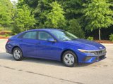 New 2025 Hyundai Elantra SE image 2