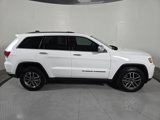Used 2022 Jeep Grand Cherokee Limited image 3