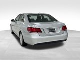 Used 2016 Mercedes-Benz E 350 4MATIC Sedan image 4