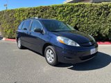 Used 2007 Toyota Sienna LE image 2