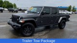 Used 2021 Jeep Gladiator Willys image 4