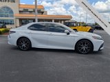 Used 2023 Toyota Camry SE image 3