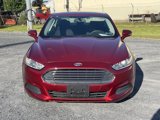 Used 2015 Ford Fusion SE image 3