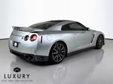 Used 2012 Nissan GT-R Premium image 4