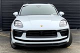 Certified 2025 Porsche Macan image 6