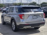 Used 2021 Ford Explorer XLT w/ Equipment Group 202A image 5