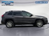 Used 2018 Jeep Cherokee Latitude image 6