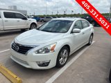 Used 2013 Nissan Altima 2.5 SL w/ Technology Pkg image 2
