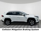 Used 2022 Toyota RAV4 XLE w/ Convenience Package image 2