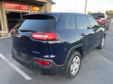 Used 2015 Jeep Cherokee Sport image 6
