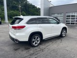 Used 2019 Toyota Highlander Limited image 3