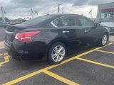 Used 2013 Nissan Altima 2.5 SL w/ Technology Pkg image 5