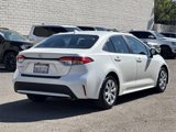 Used 2021 Toyota Corolla LE image 4