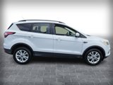 Used 2018 Ford Escape SE image 2