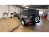 Used 2018 Jeep Wrangler Unlimited Sport S image 6
