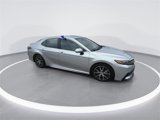 Used 2023 Toyota Camry SE image 2
