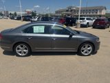 Used 2014 Volkswagen Passat TDI SE image 2