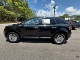 Used 2013 Lincoln MKX FWD image 3