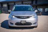 Used 2017 Chrysler Pacifica Touring-L w/ Tire & Wheel Group image 3