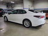 Used 2021 Toyota Camry LE image 3