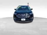 Used 2024 Ford Edge Titanium image 2
