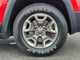 Used 2019 Jeep Cherokee Trailhawk image 5