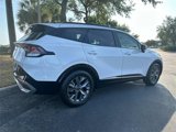 Used 2023 Kia Sportage SX image 3