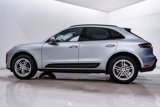 Used 2025 Porsche Macan image 2