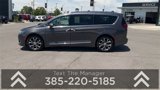 Used 2017 Chrysler Pacifica Limited image 4