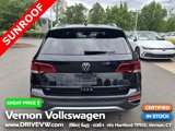 Certified 2022 Volkswagen Taos SE w/ Panoramic Sunroof Package image 4