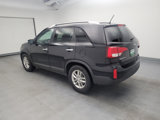 Used 2015 Kia Sorento LX image 3