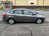 Used 2012 Ford Focus SE image 4