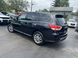 Used 2014 Nissan Pathfinder S image 4