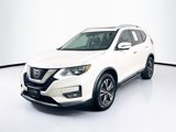 Used 2017 Nissan Rogue SL image 3