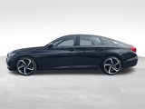 Used 2018 Honda Accord Sport image 2