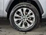 Used 2021 Toyota RAV4 XLE Premium image 4