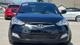 Used 2017 Hyundai Veloster Value Edition image 4