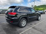 Used 2018 Jeep Grand Cherokee Laredo image 3