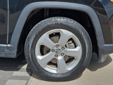 Used 2018 Jeep Compass Latitude w/ Popular Equipment Group image 5
