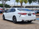 Used 2020 Toyota Camry SE image 5