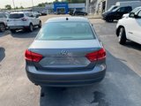 Used 2013 Volkswagen Passat TDI SE image 5