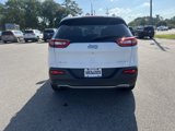 Used 2016 Jeep Cherokee Limited image 4