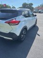 Used 2019 Nissan Kicks SR image 3