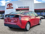 Used 2017 Toyota Prius Four image 4