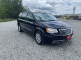 Used 2013 Chrysler Town & Country Touring image 3