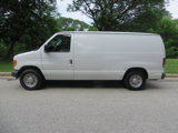 Used 2005 Ford E-150 and Econoline 150 image 2