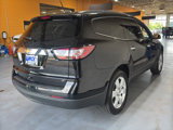 Used 2017 Chevrolet Traverse LT w/ Style and Technology Package image 5