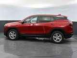 Used 2024 GMC Terrain SLE image 3