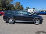 Used 2017 Volkswagen Golf Alltrack S image 3