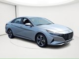 Certified 2023 Hyundai Elantra SEL w/ Convenience Package image 3